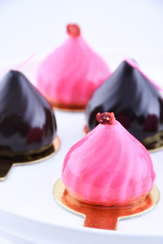 Mini mousse desserts