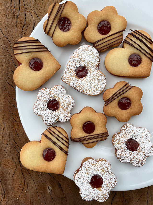 Linzer cookie